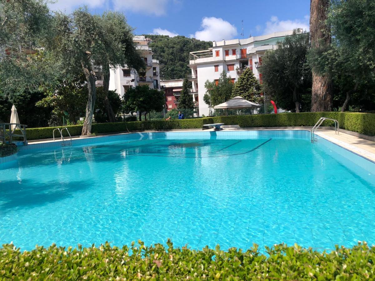 Casa Mami - Luxury Apartment And Pool - Sorrente Extérieur photo